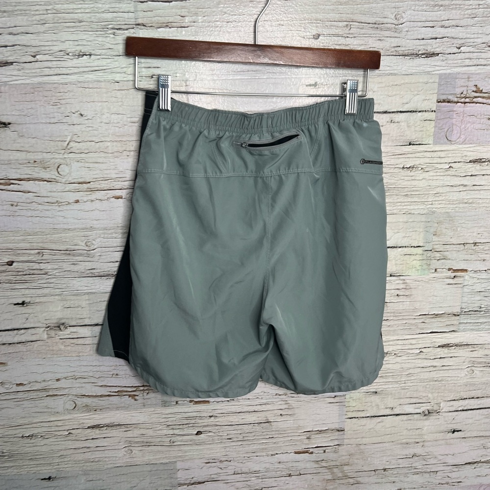 The north face men’s shorts size small athletic - Picture 8 of 8